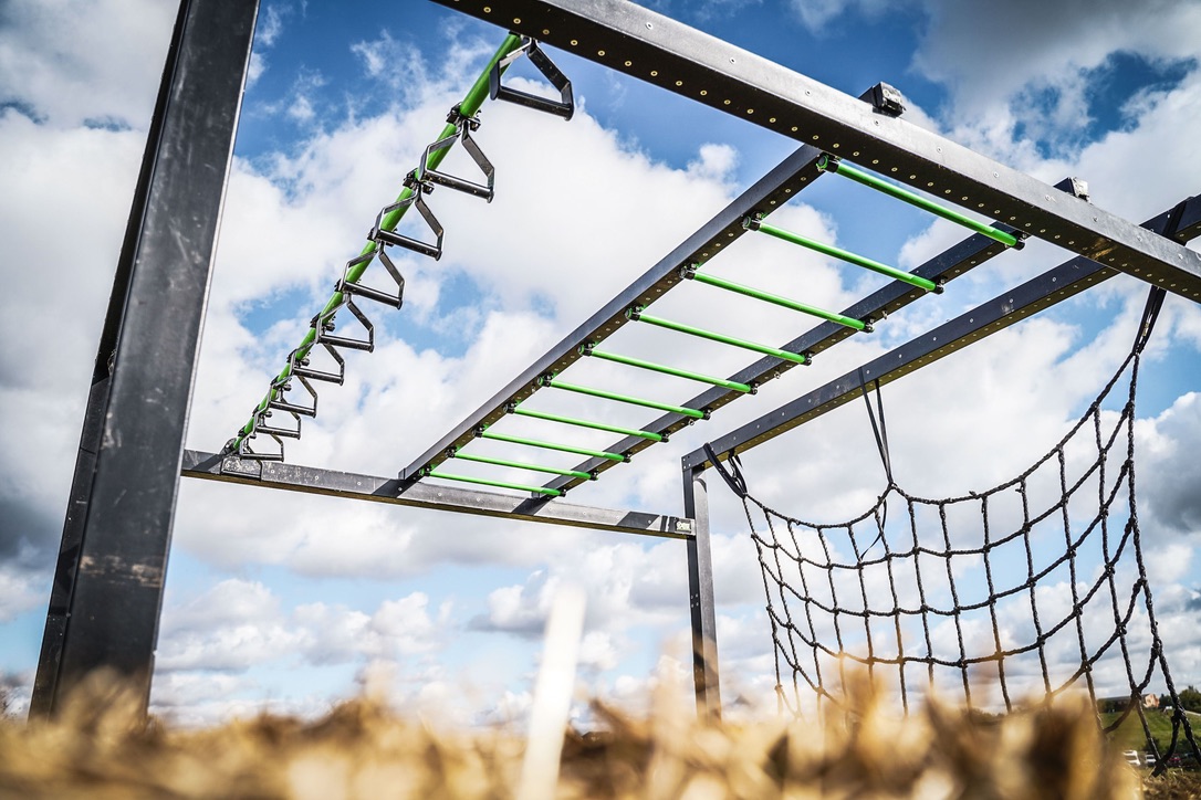 Monkey Bars Hindernis